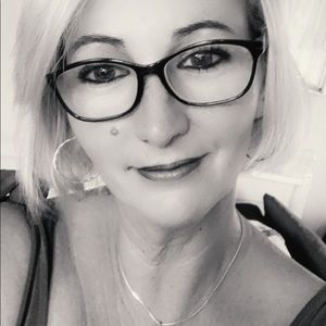 Meet your Posher, Tonia